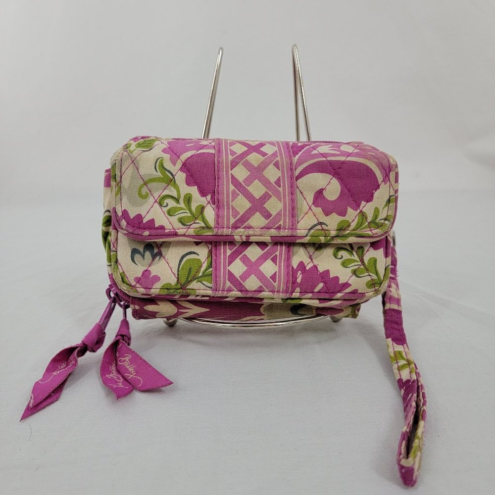 Vera Bradley Wristlet Clutch Wallet Julep Tulip Retired Pattern Pink Green